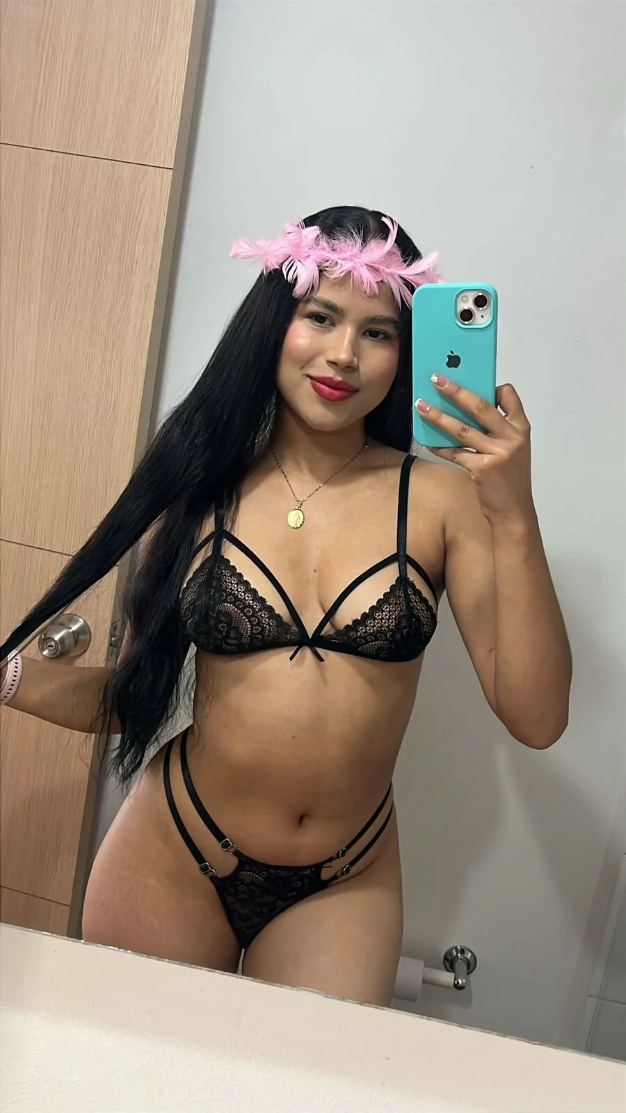XXX Porn Photo of Nude yulissa_girls 5