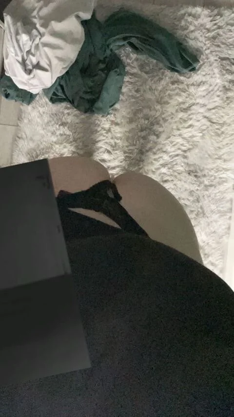 XXX Porn Photo of Nude dsvcfxfvaweesf 1