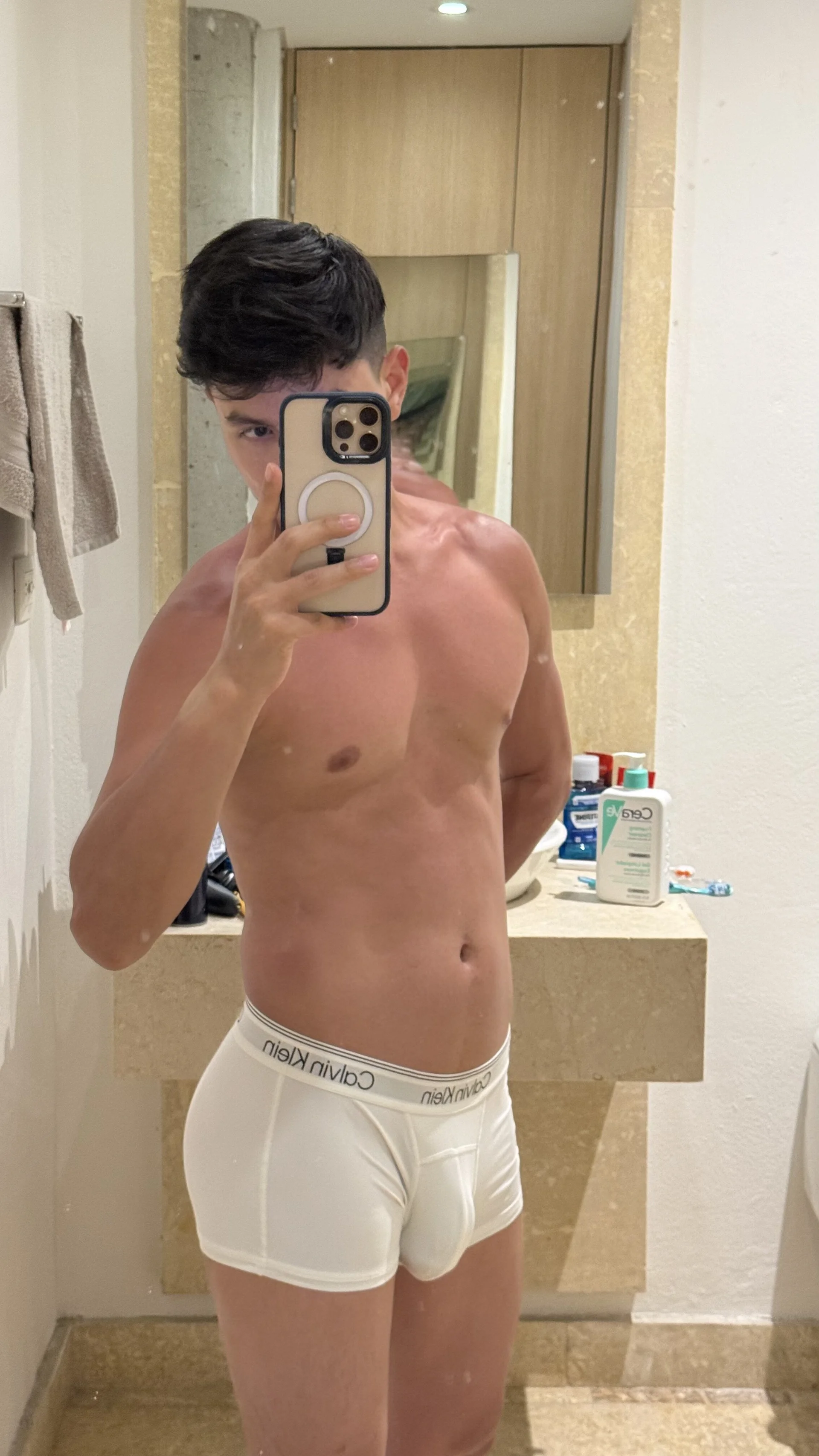 XXX Porn Photo of Nude christophermillerxxx 1