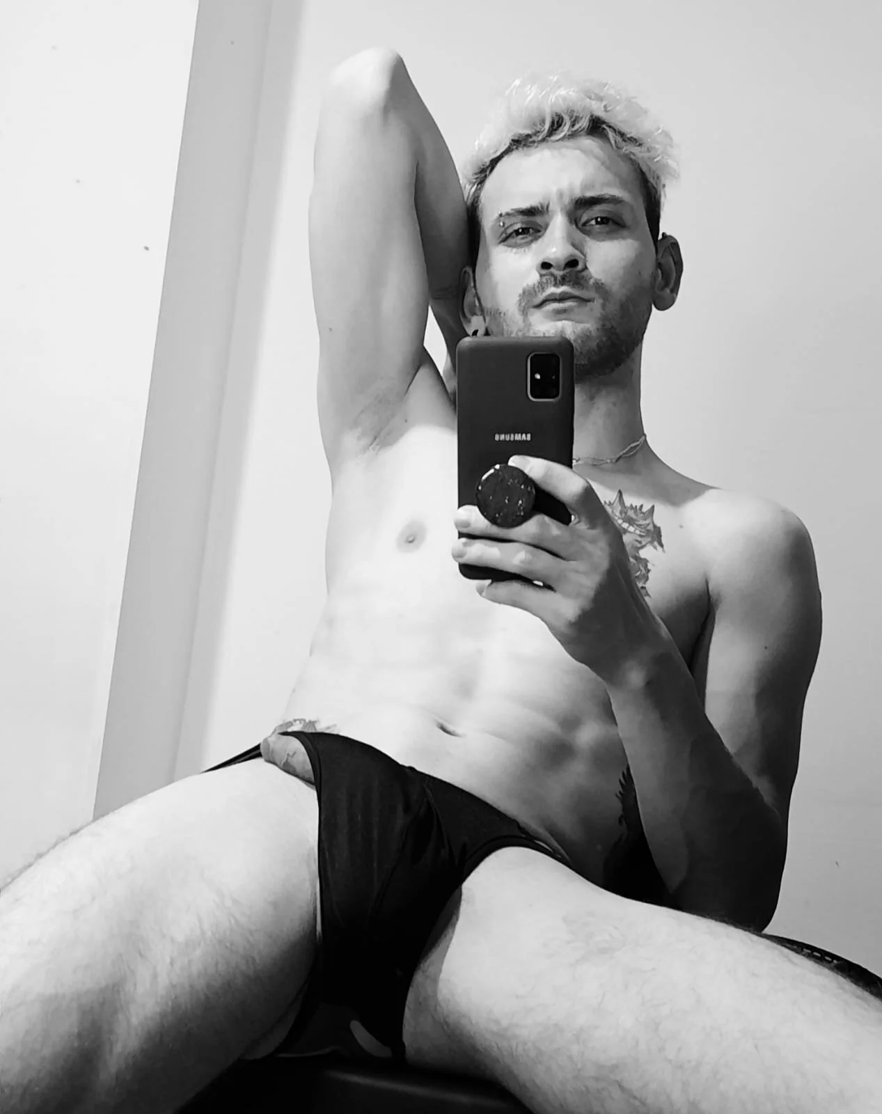 XXX Porn Photo of Nude ChristBocellie 4