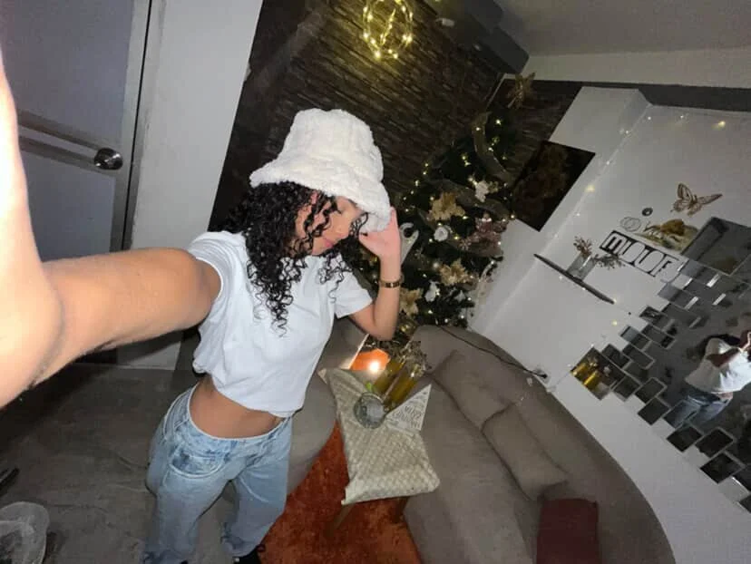 XXX Porn Photo of Nude sky_honey 2
