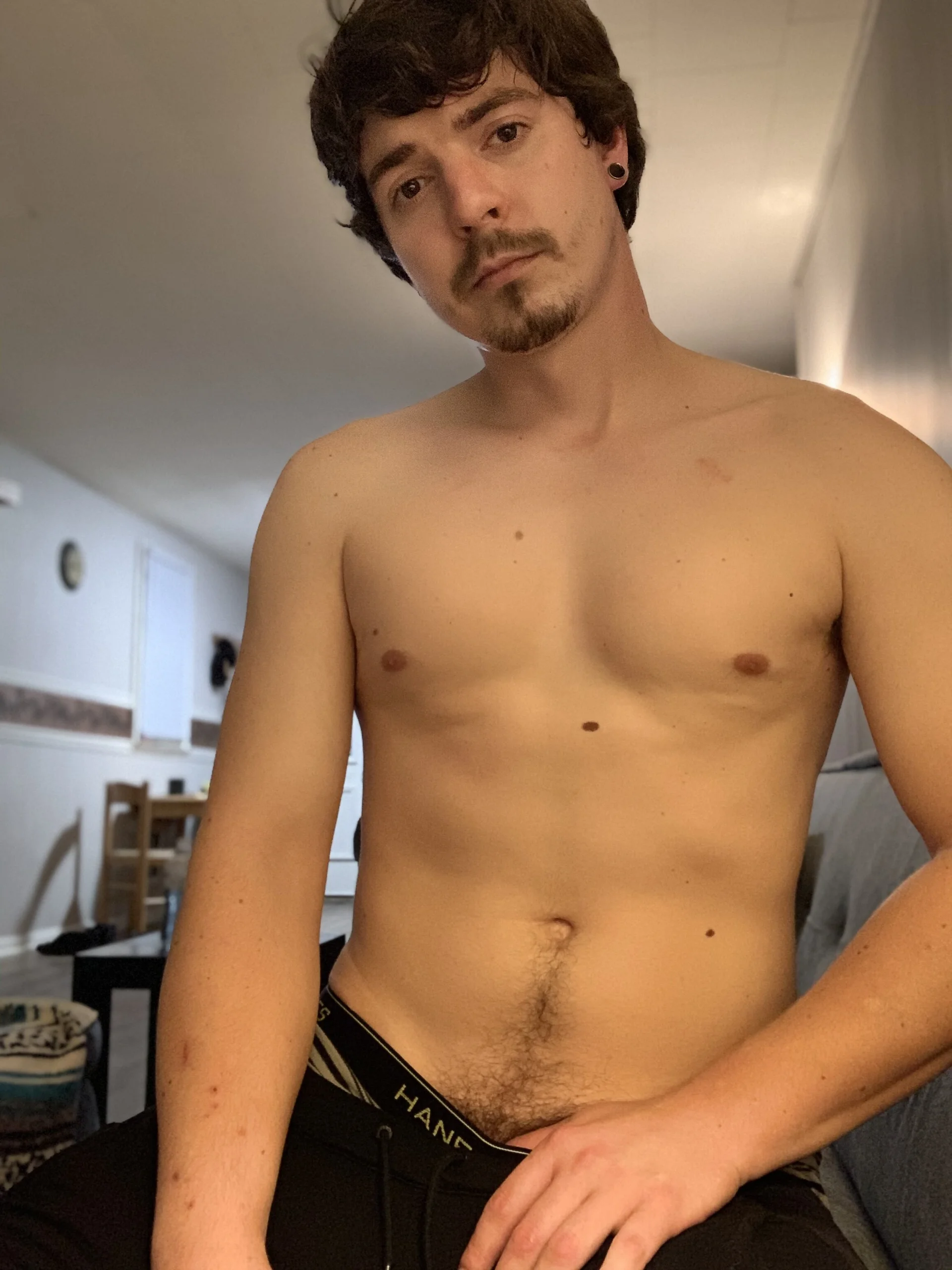 XXX Porn Photo of Nude badwolfboy88 4