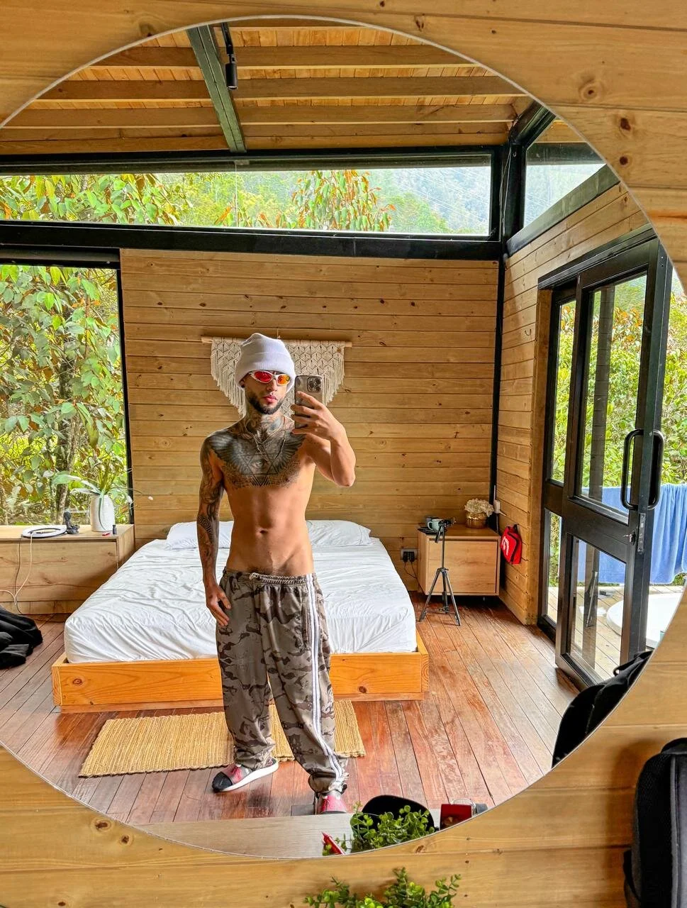 XXX Porn Photo of Nude samuel_boy_tatoo 4