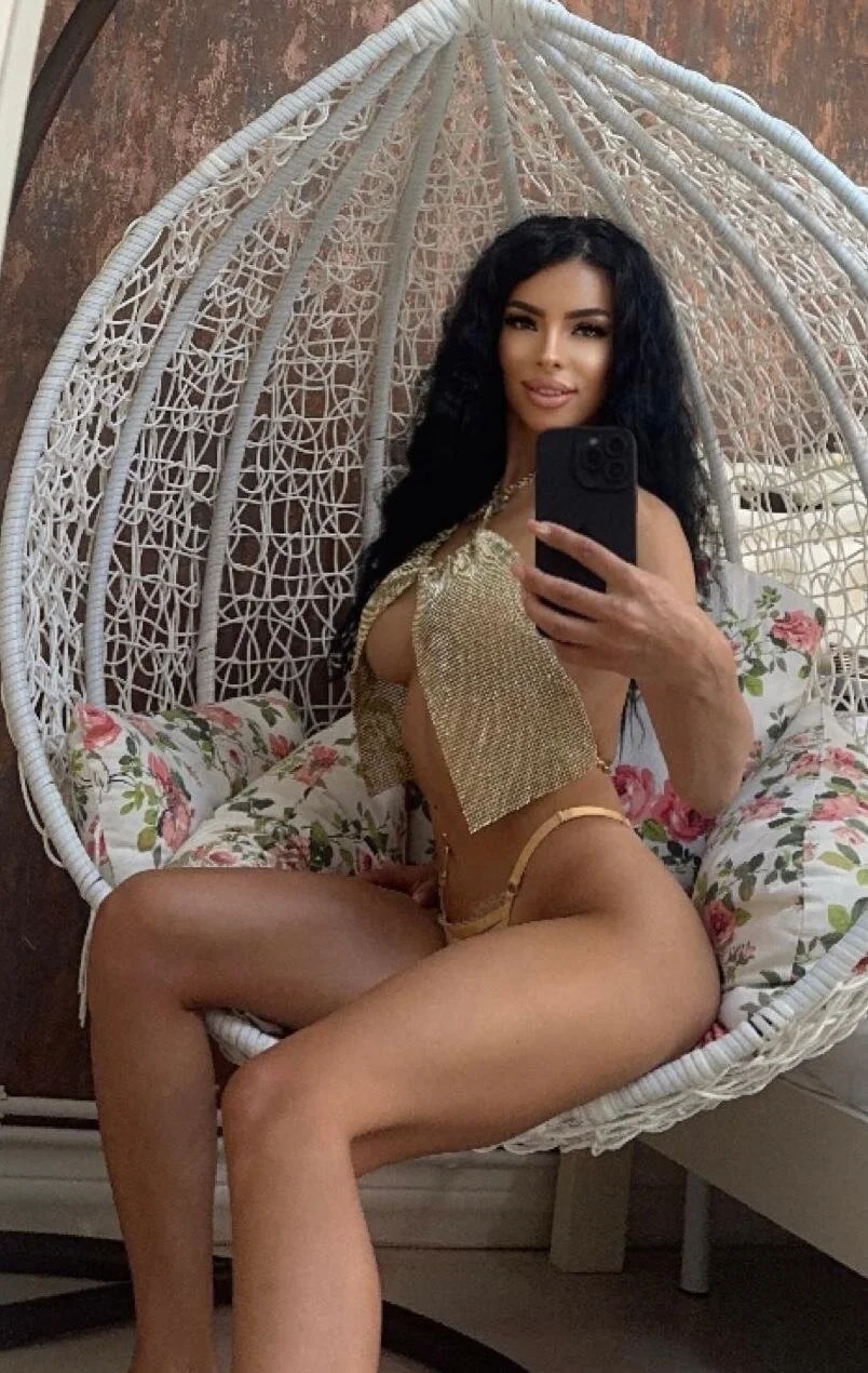 XXX Porn Photo of Nude LaraDivine 24