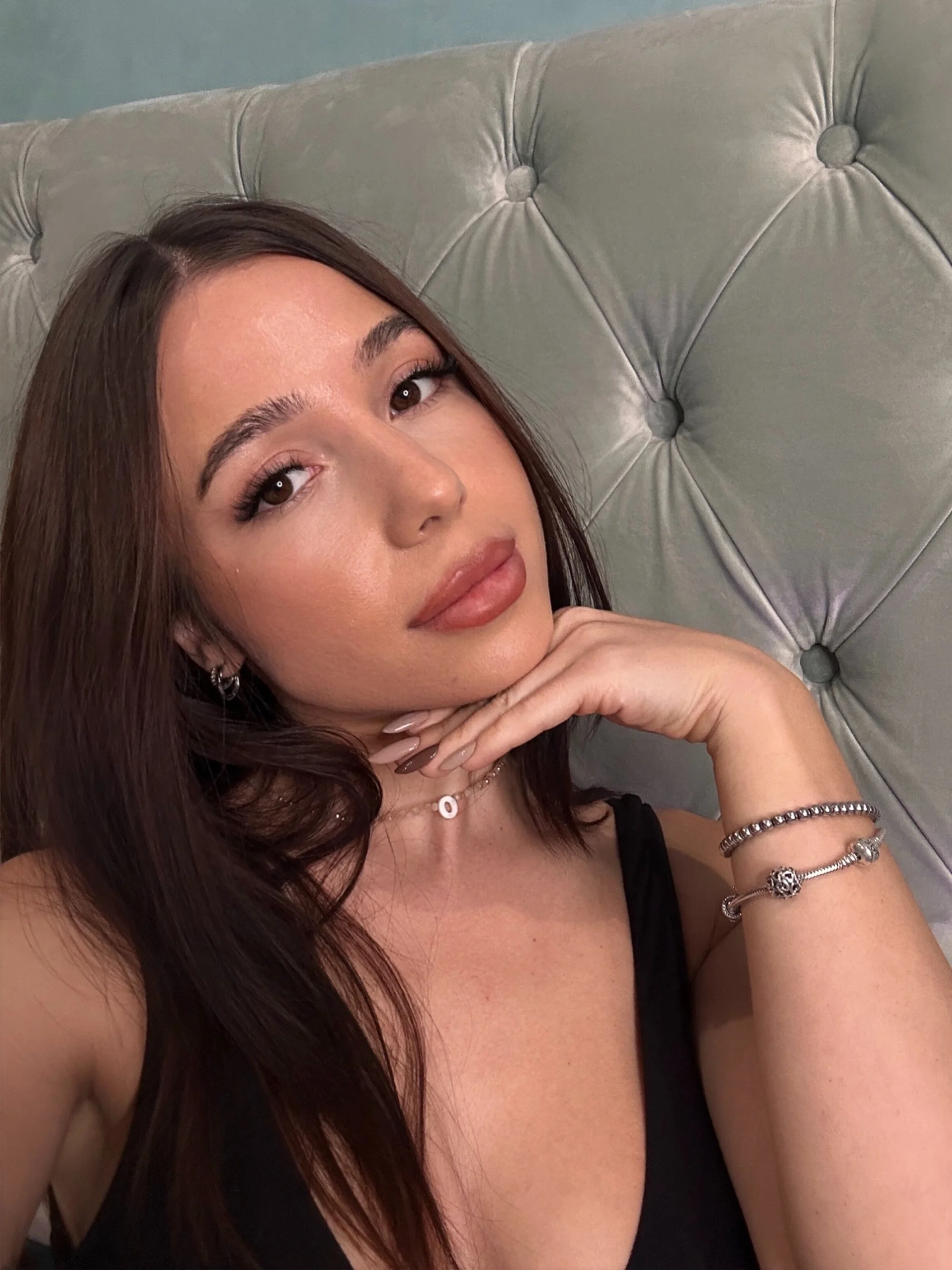 XXX Porn Photo of Nude InsideMia 22