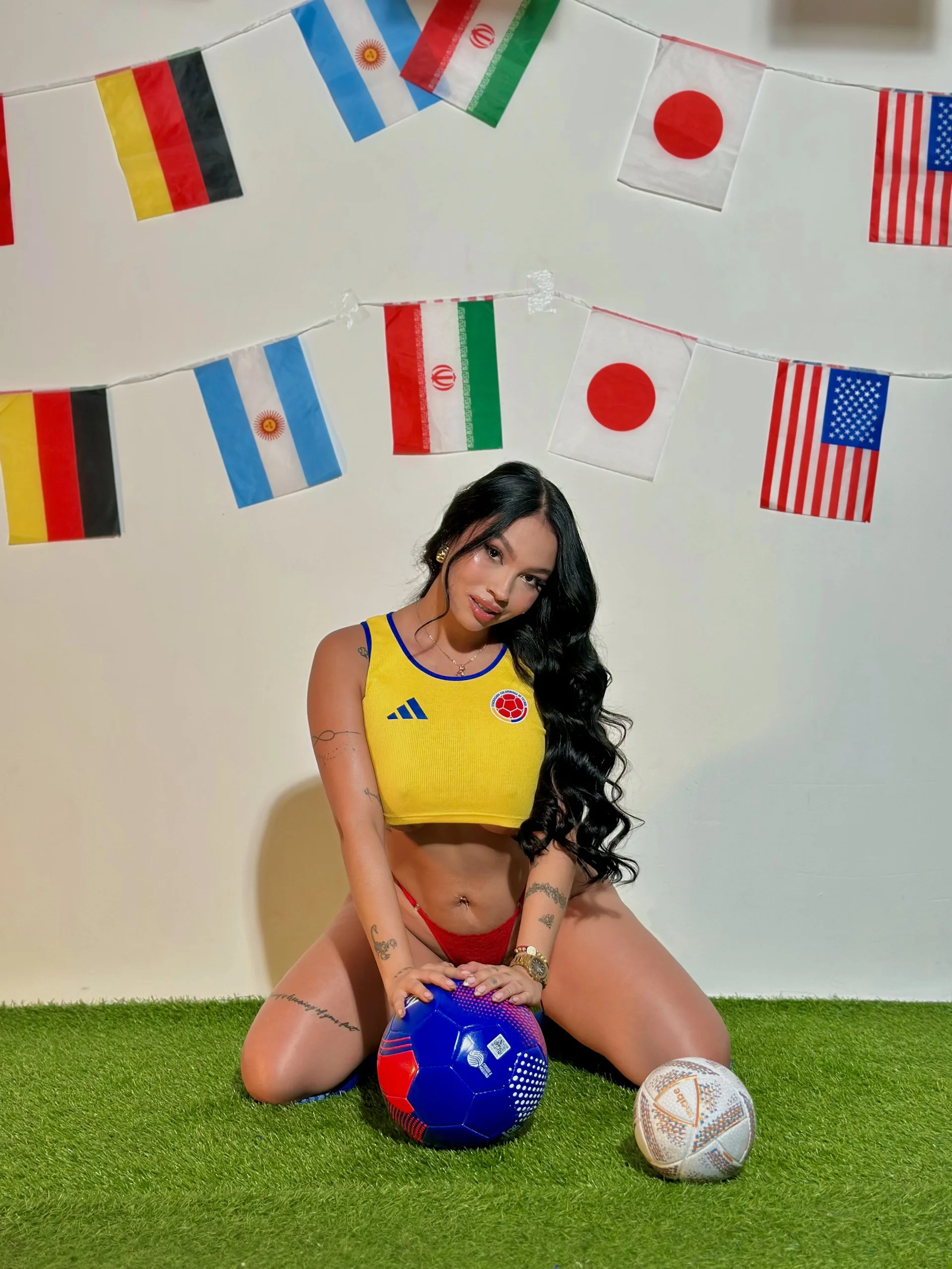 XXX Porn Photo of Nude MollyJones_ 22