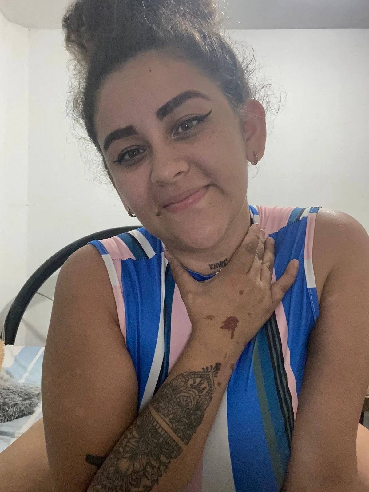 XXX Porn Photo of Nude loly_bigbooty4u 14