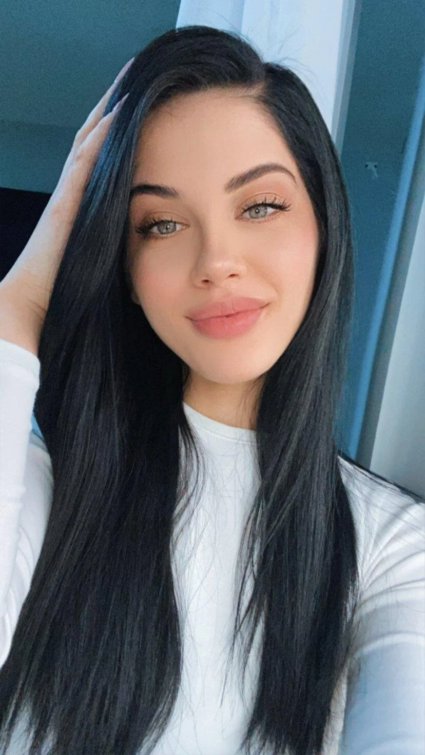 XXX Porn Photo of Nude LeyaCass 18