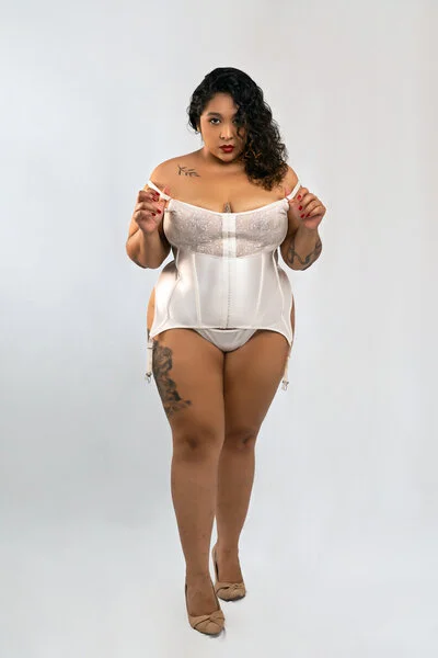 XXX Porn Photo of Nude ViickyLee 29