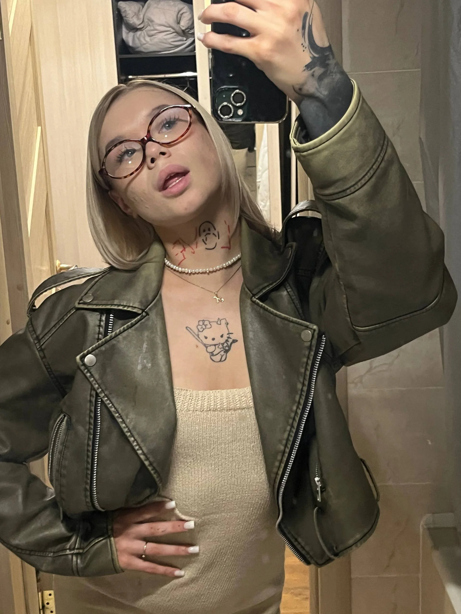 XXX Porn Photo of Nude LisFlores 6