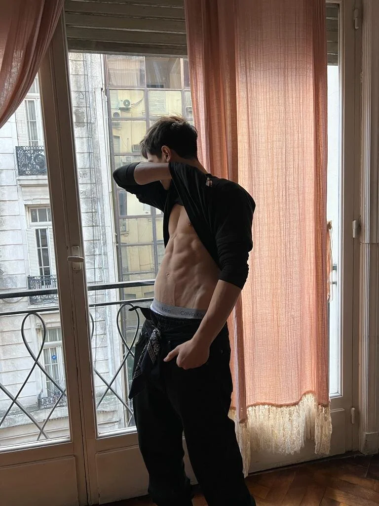 XXX Porn Photo of Nude SasukeUhchiaa 2