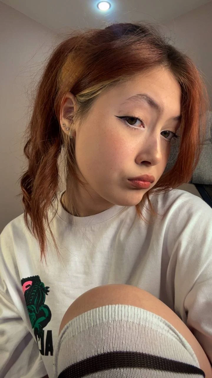 GoddamnSheSoHot