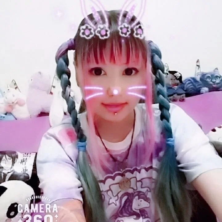 XXX Porn Photo of Nude Lolisuccub 39