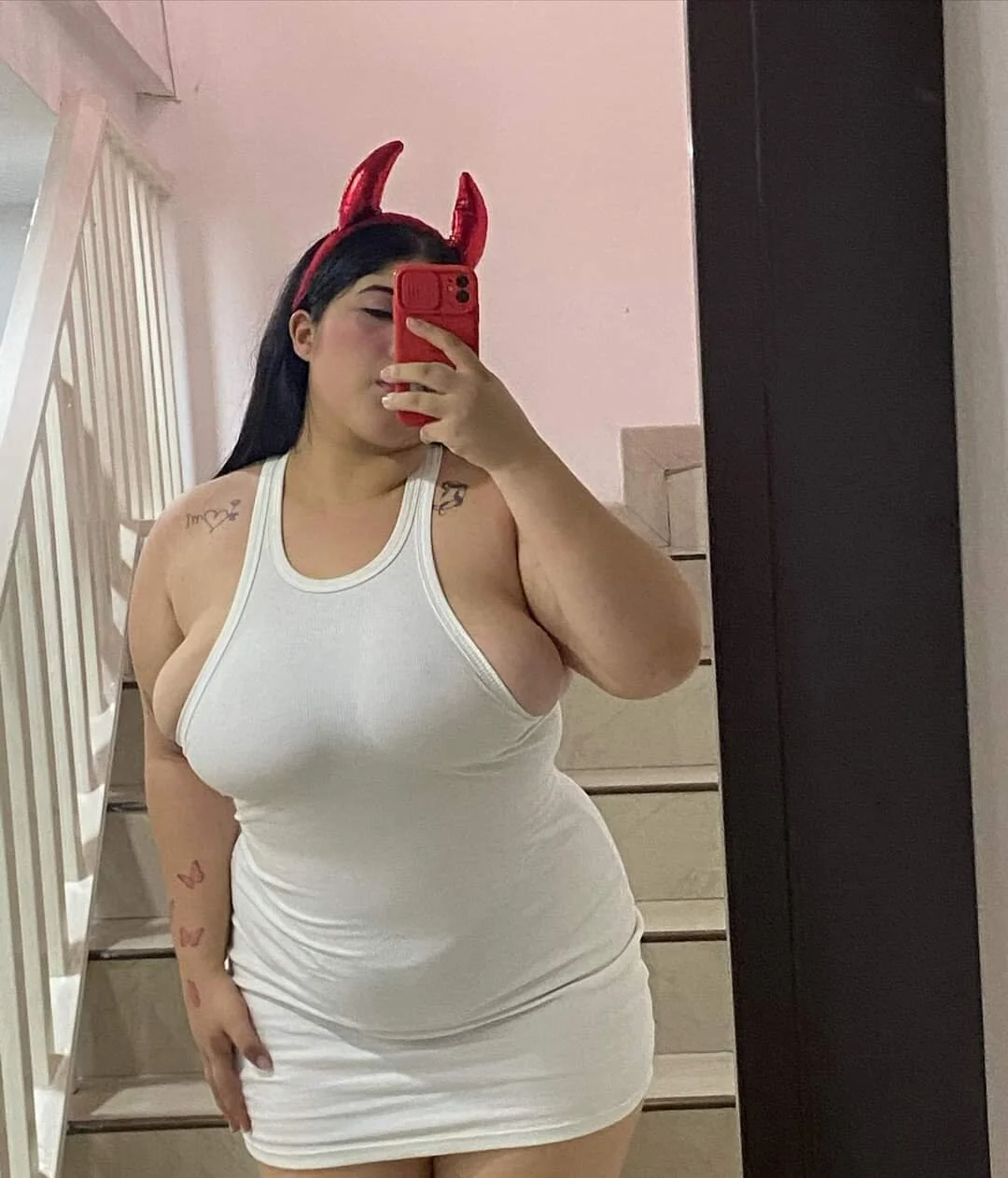 XXX Porn Photo of Nude AmberiniHoffman 26