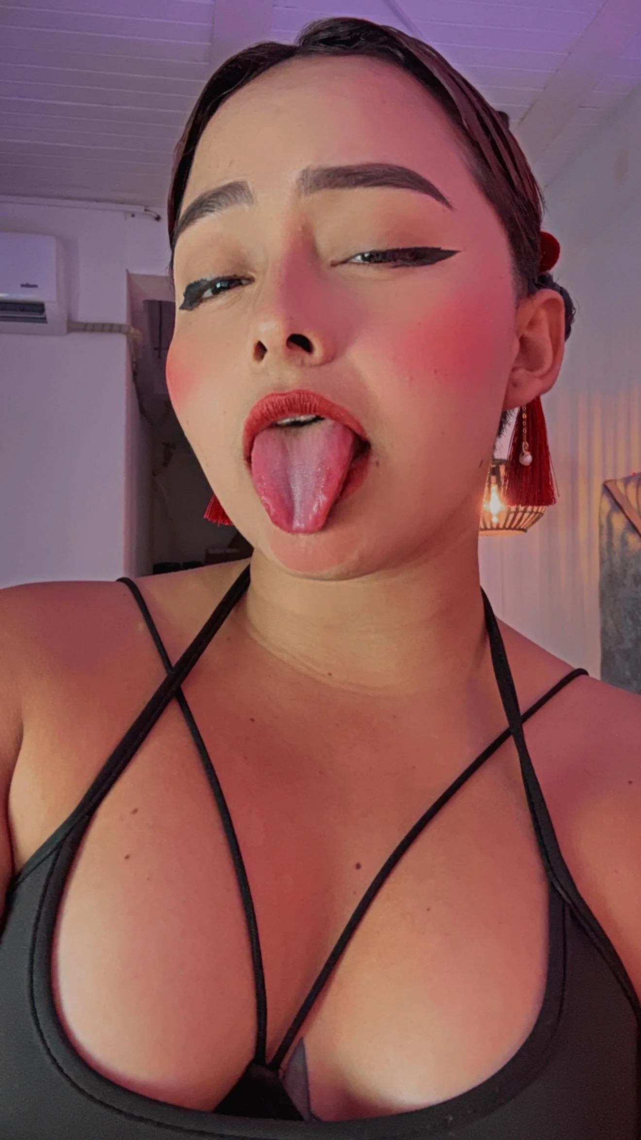 XXX Porn Photo of Nude KimVelezz 31