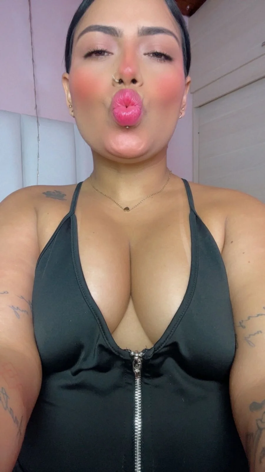 XXX Porn Photo of Nude kiana_cream 802
