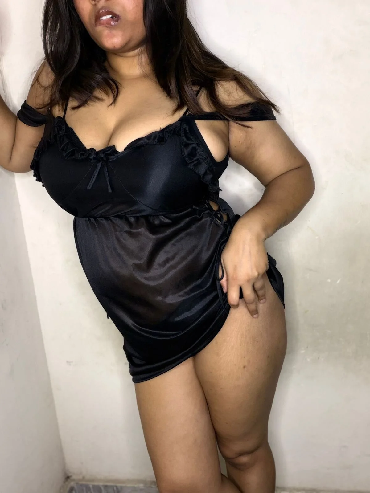 XXX Porn Photo of Nude Mona_Love5678 5