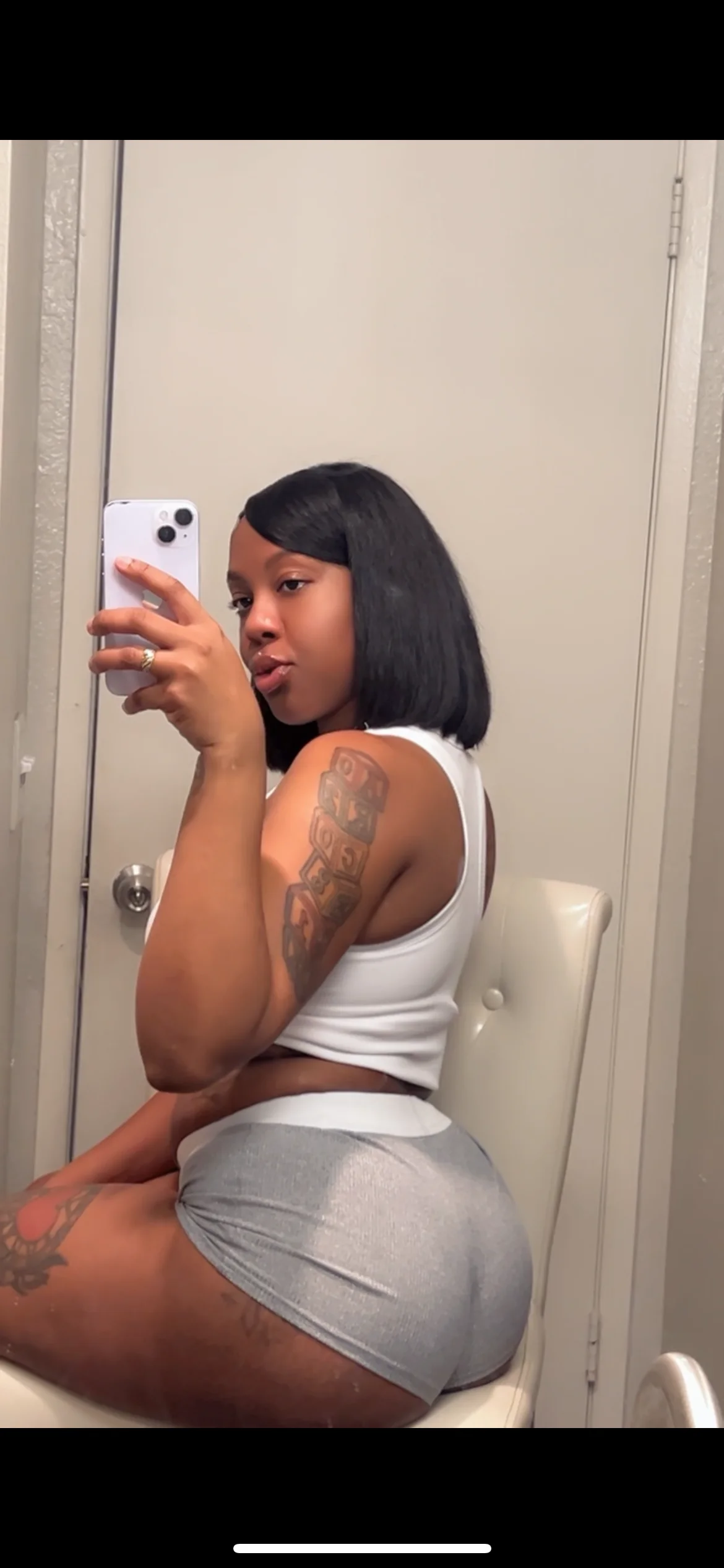XXX Porn Photo of Nude MissAuthority 2
