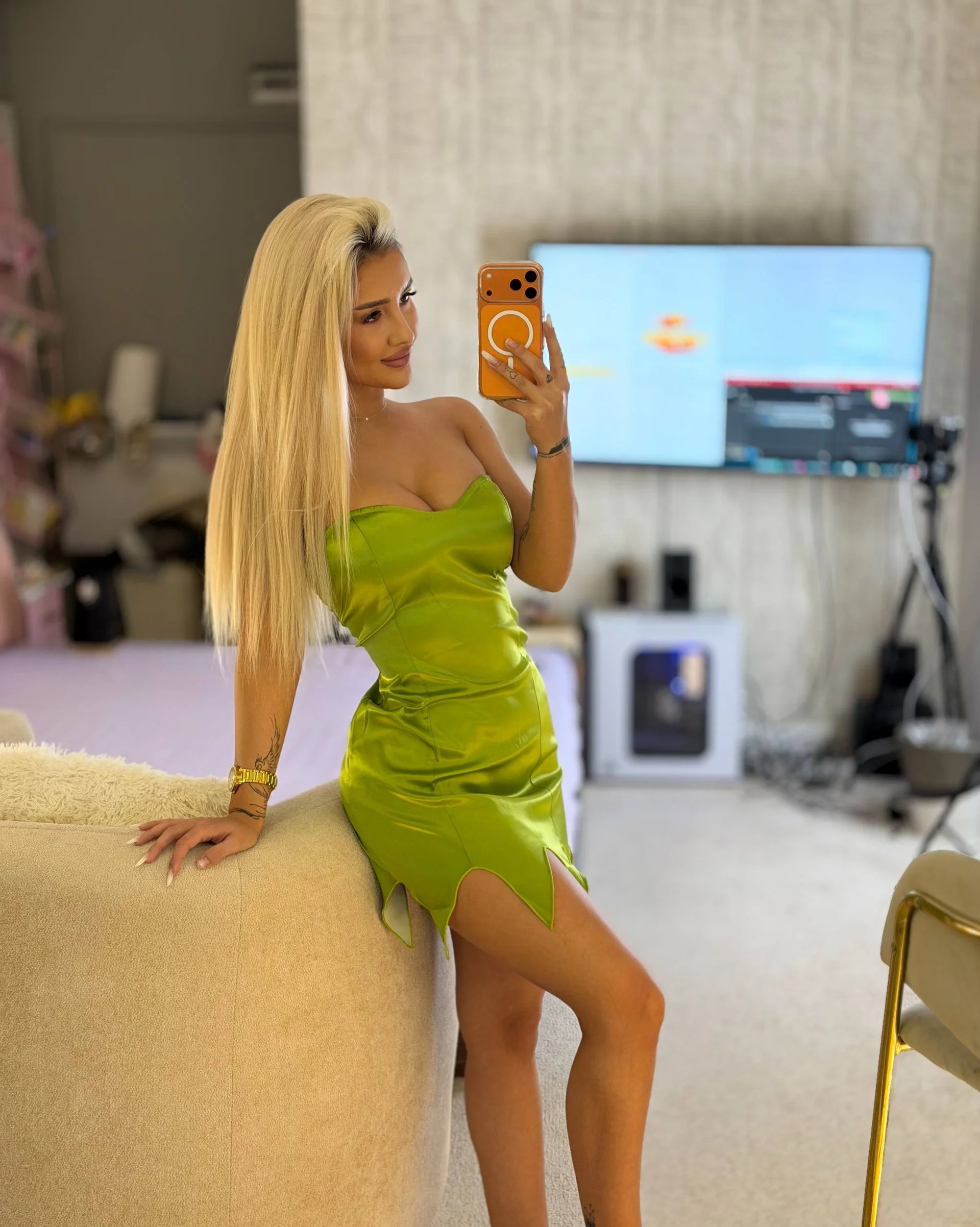 XXX Porn Photo of Nude OhAnita 64