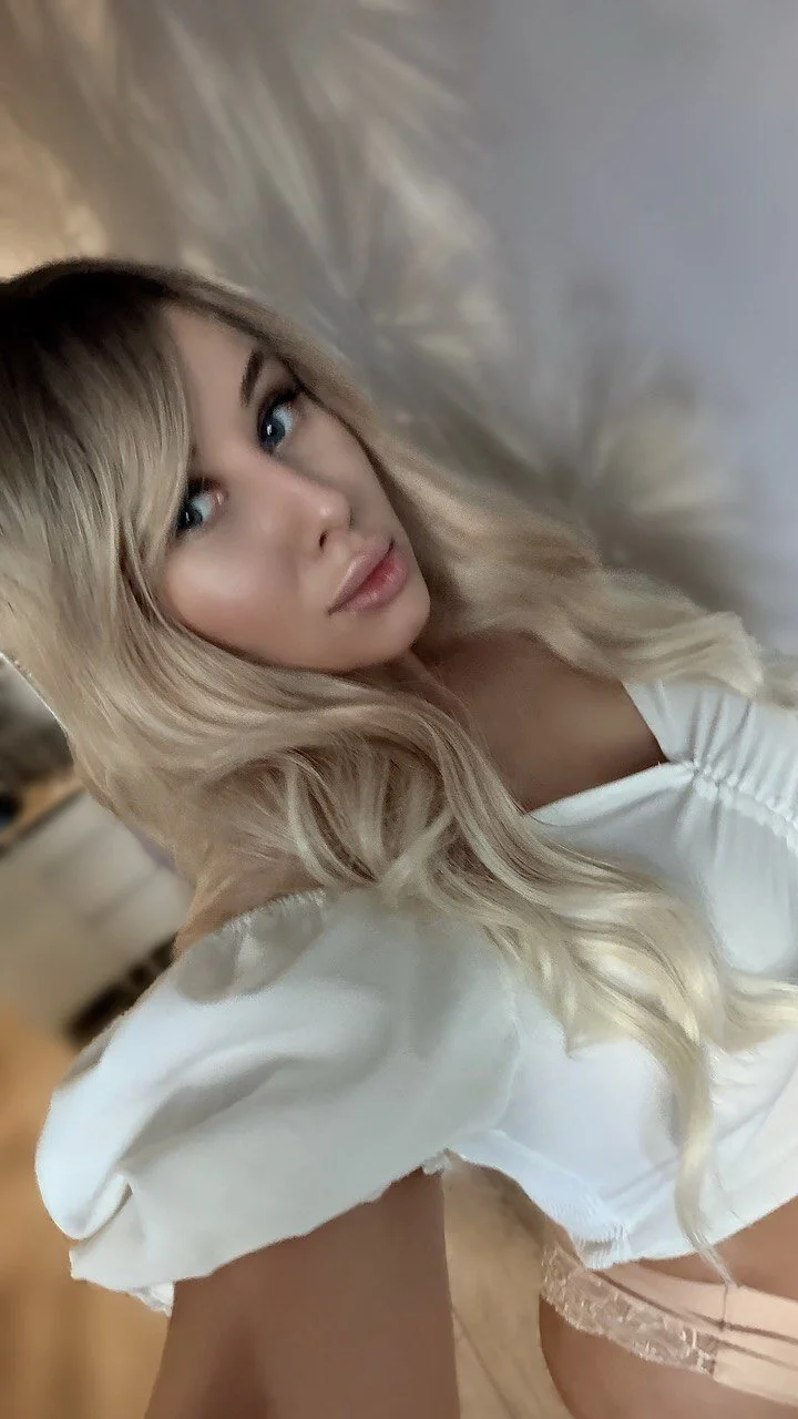 XXX Porn Photo of Nude Lili_Weiss 3