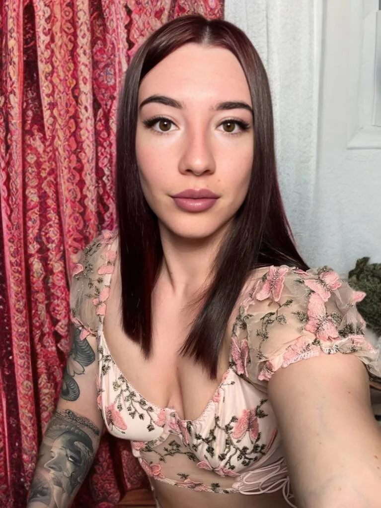 XXX Porn Photo of Nude Curious_Lily 33