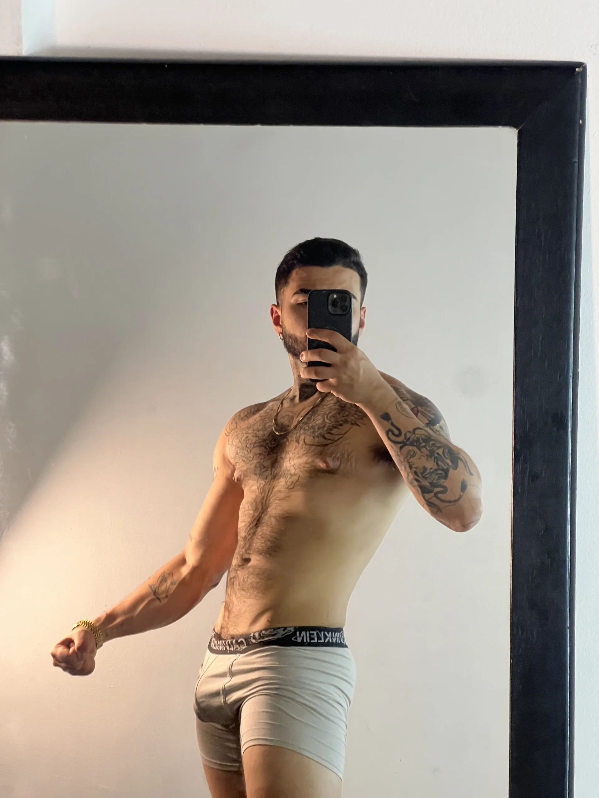 XXX Porn Photo of Nude Benjii_Carter1 12