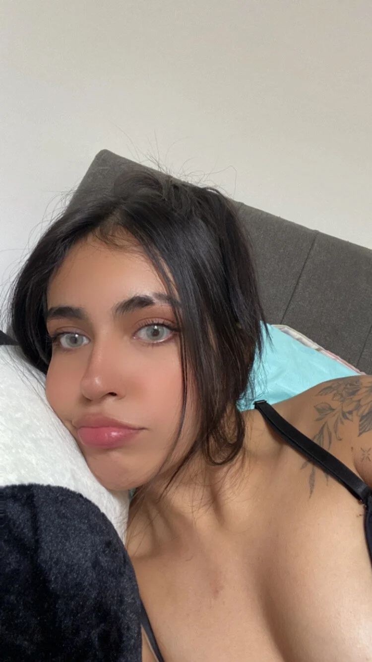 XXX Porn Photo of Nude DaphneUwu 579