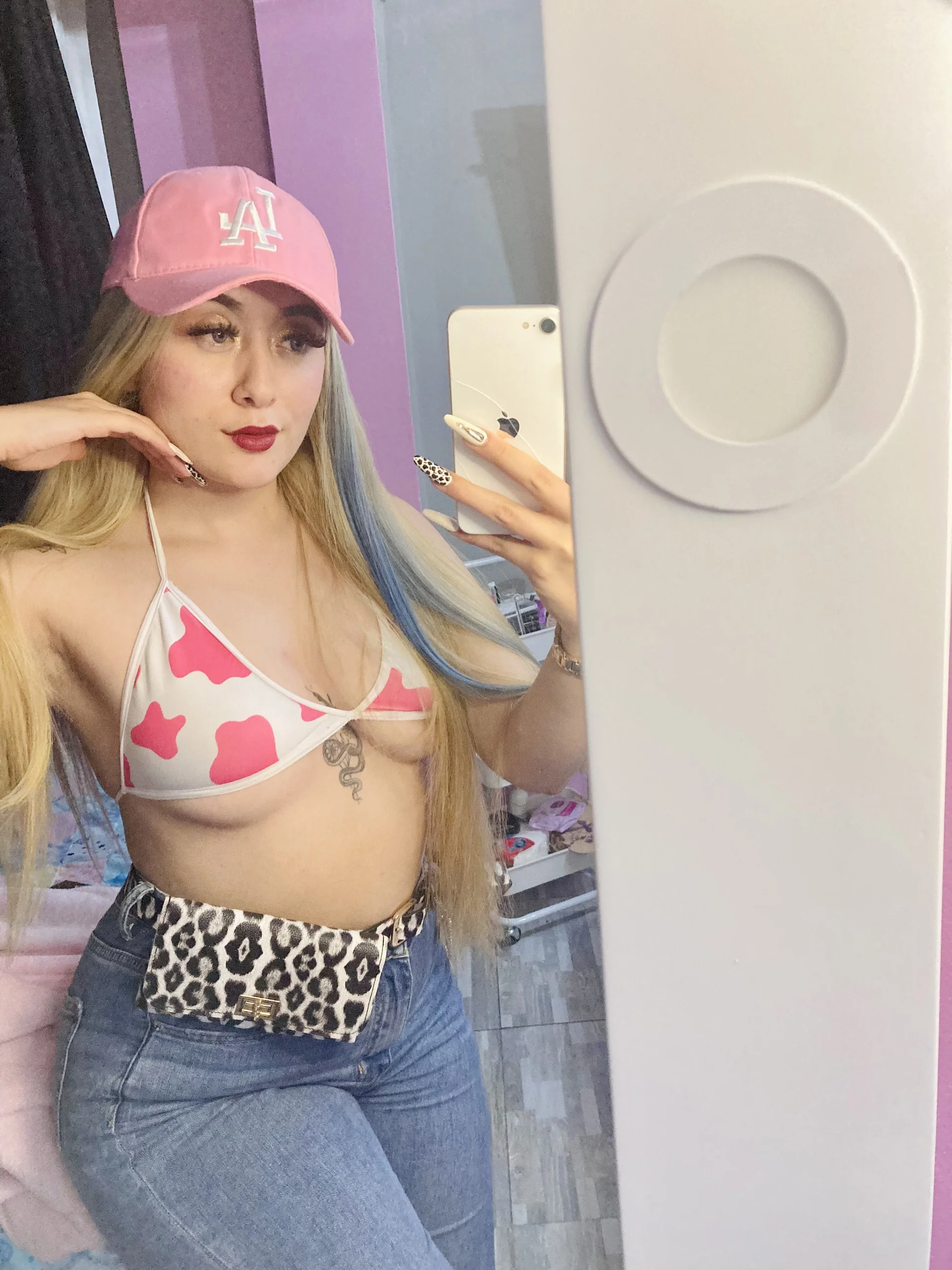 XXX Porn Photo of Nude Sam_Thompsoon_ 26