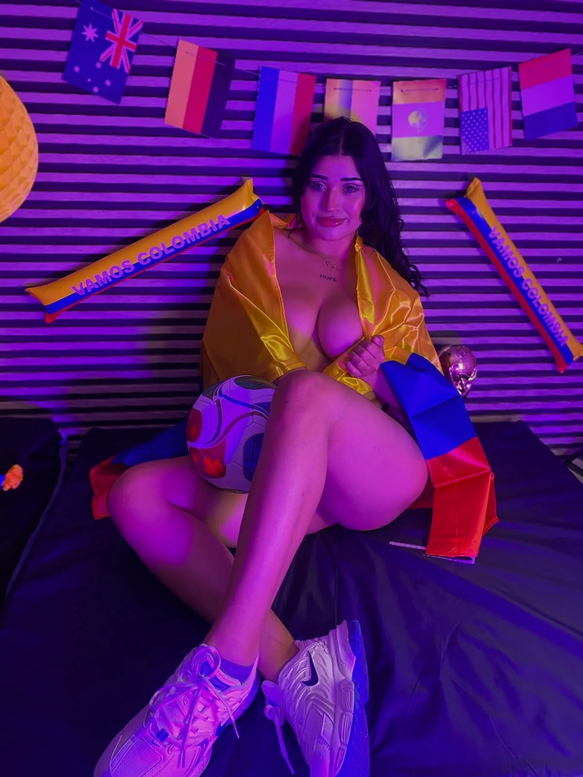 XXX Porn Photo of Nude venusowen_ 202