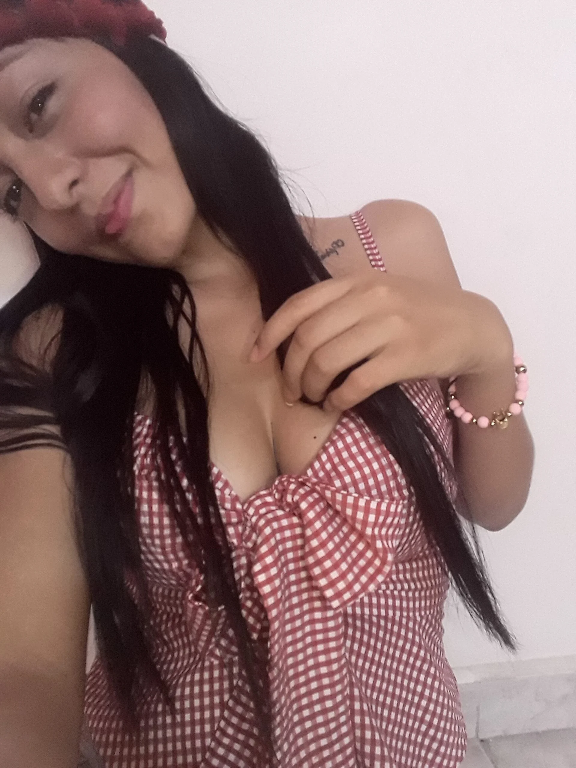 XXX Porn Photo of Nude bulma_milk 36