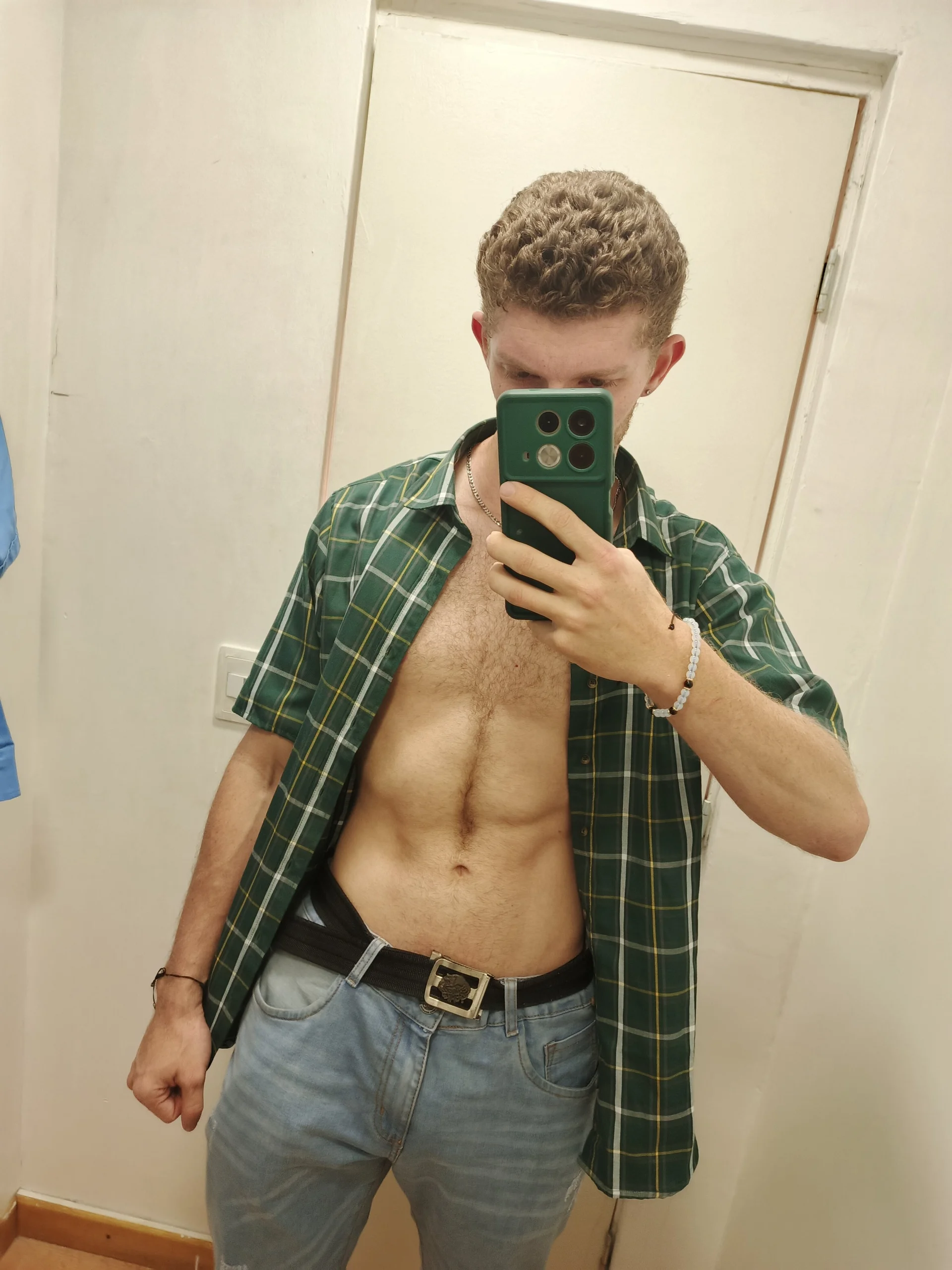 XXX Porn Photo of Nude andrewxbi 3
