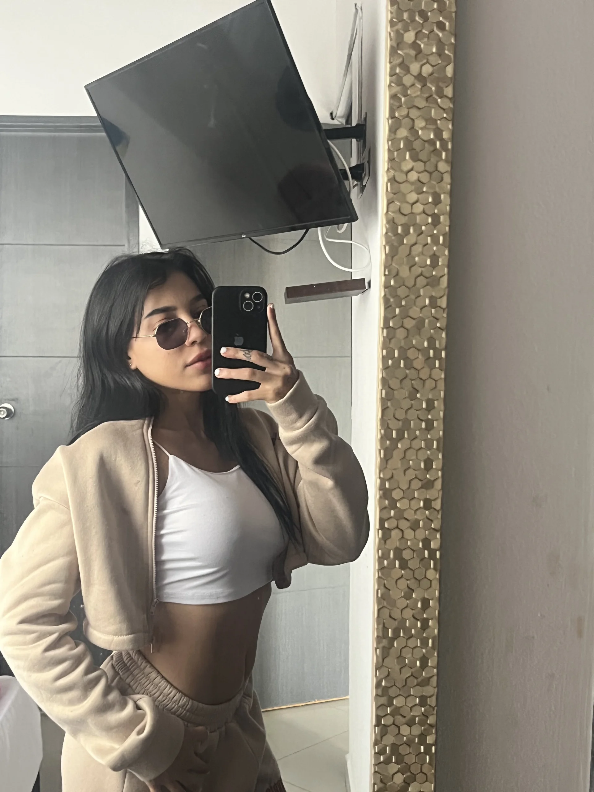 XXX Porn Photo of Nude Danisaenz__ 40