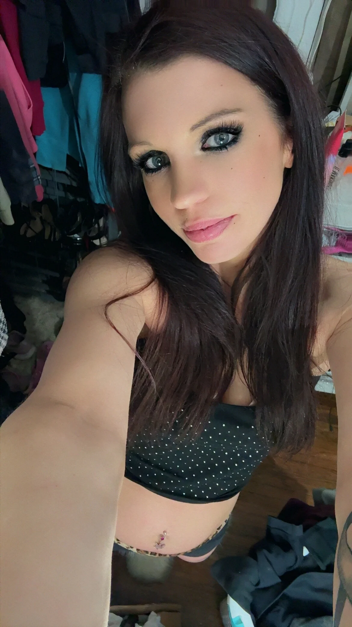XXX Porn Photo of Nude furboots87 25