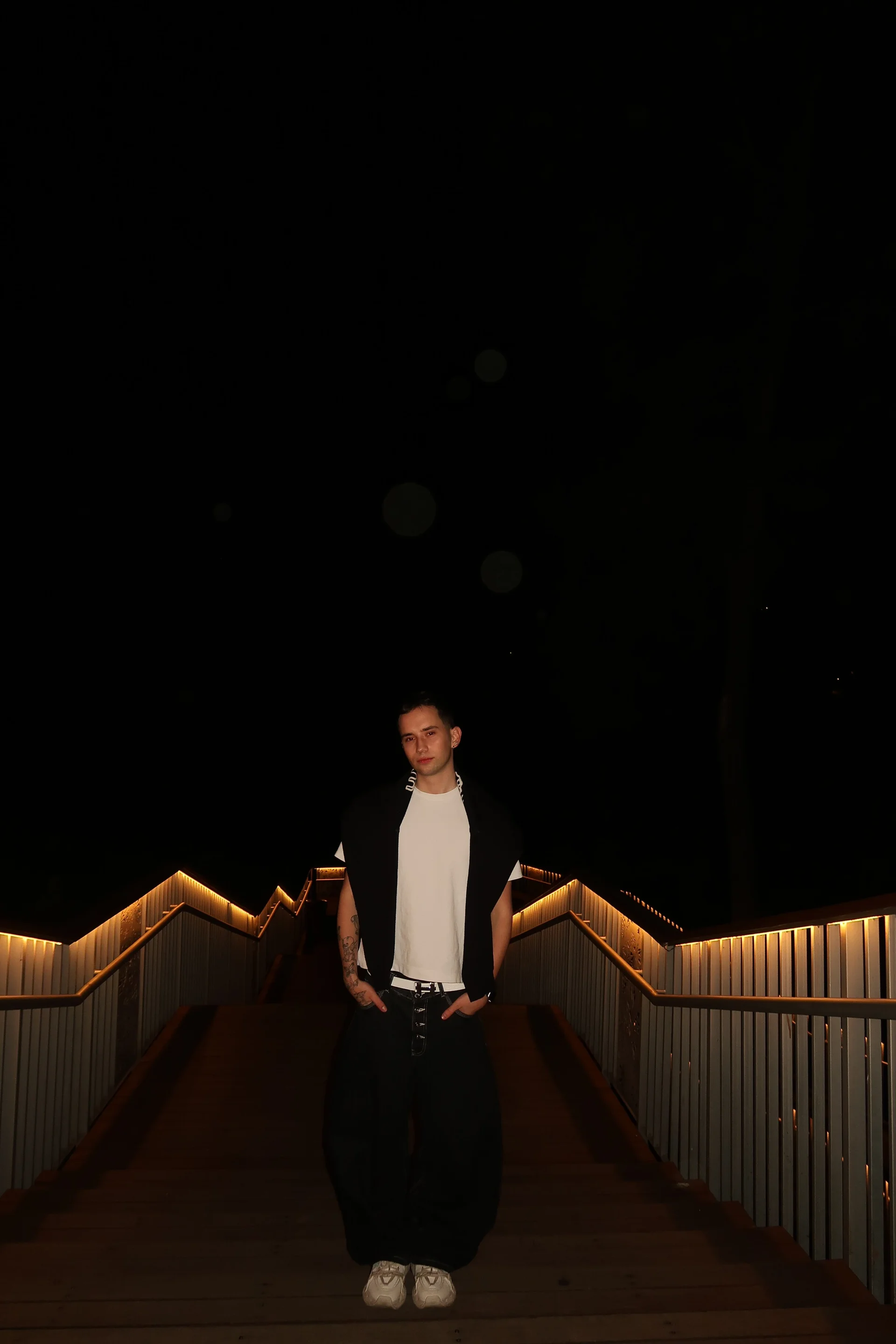 XXX Porn Photo of Nude Moon_boyy 1