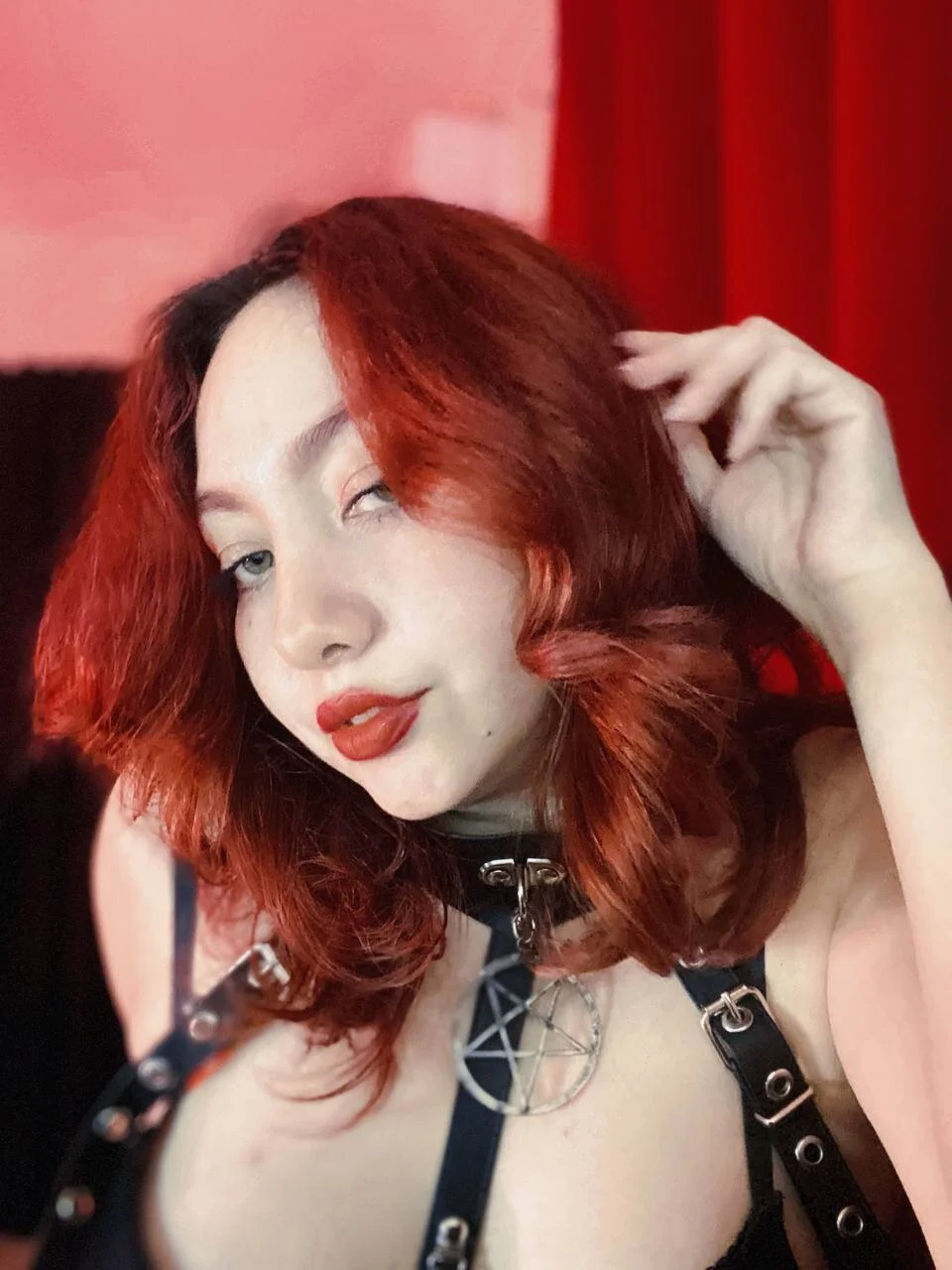 XXX Porn Photo of Nude LilyVelvett 2