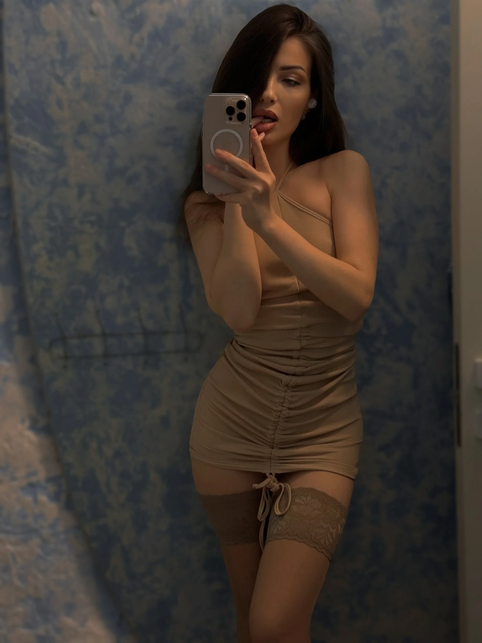 XXX Porn Photo of Nude Laura_Bess 7