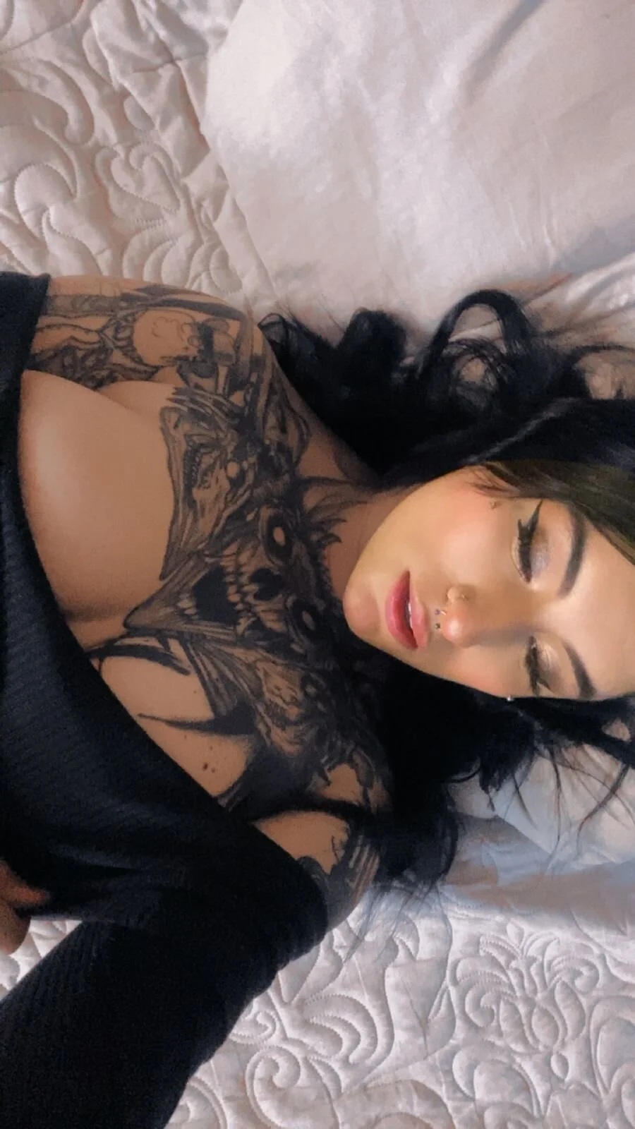 XXX Porn Photo of Nude mia_jagger 9