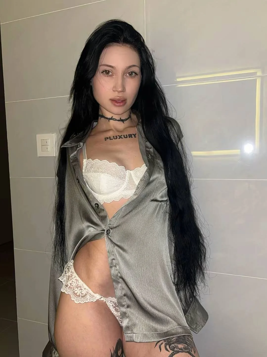 XXX Porn Photo of Nude gold_pluxury 9