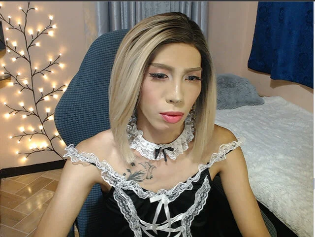 XXX Porn Photo of Nude VictoriaAsianMistress 1