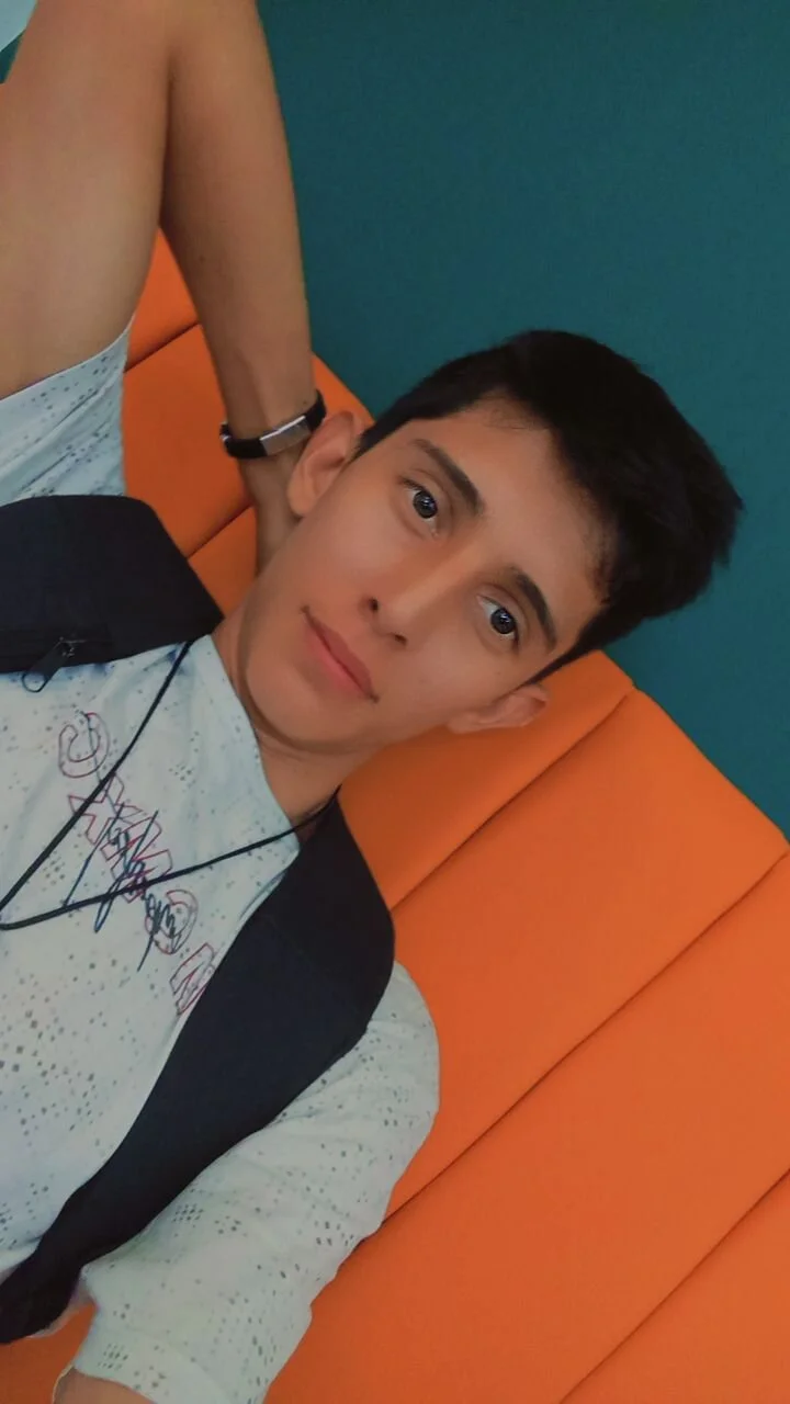 XXX Porn Photo of Nude gomitaboy1 9