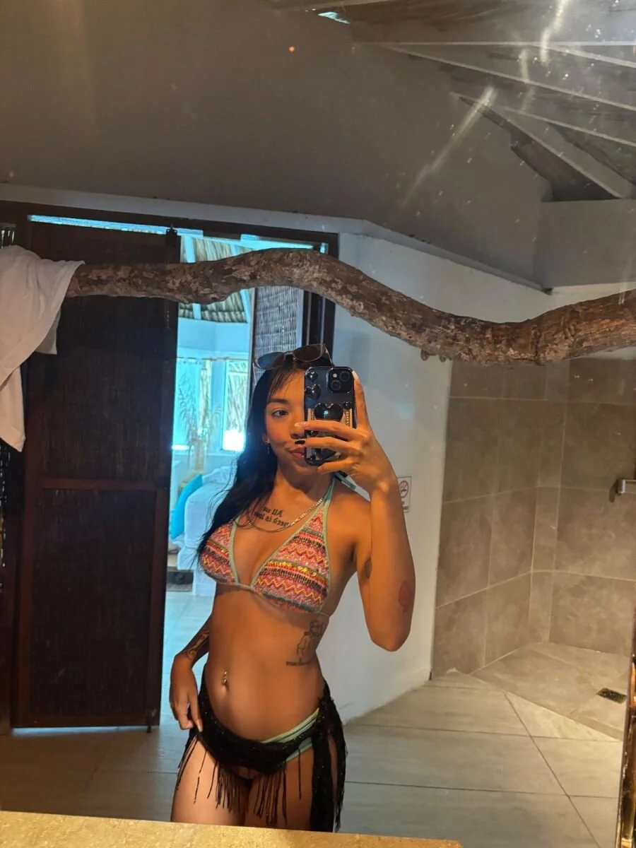 XXX Porn Photo of Nude chloe_rhoades 5