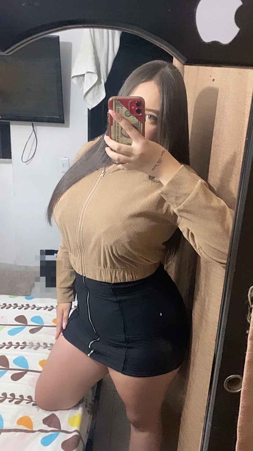 XXX Porn Photo of Nude scar_hamilton 2