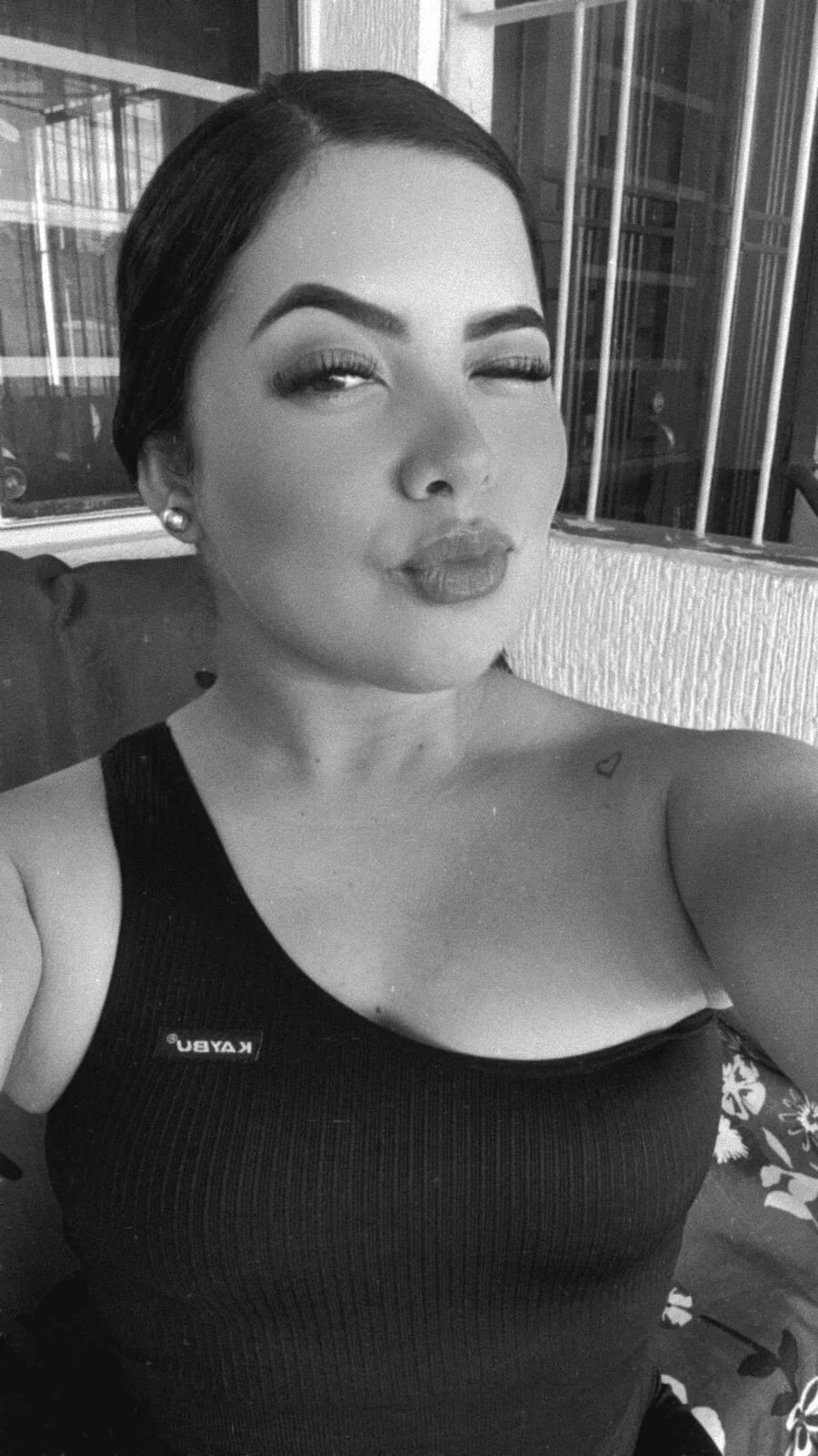 XXX Porn Photo of Nude Isabella_Rios_ 21