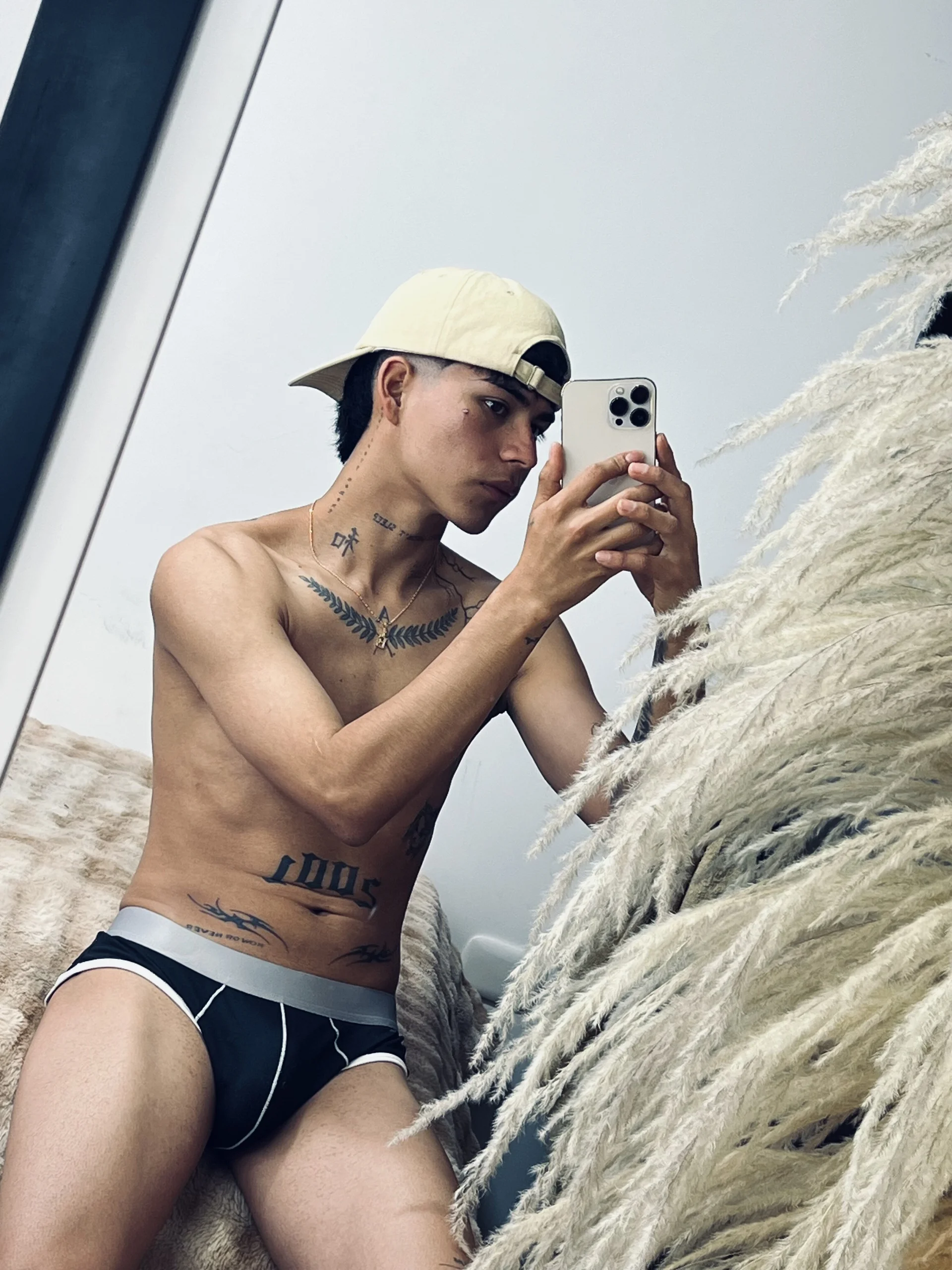 XXX Porn Photo of Nude lukasstrong_ 41