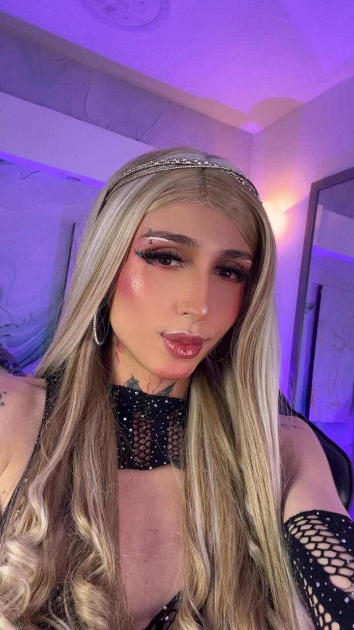 XXX Porn Photo of Nude Aniie_Doll 1