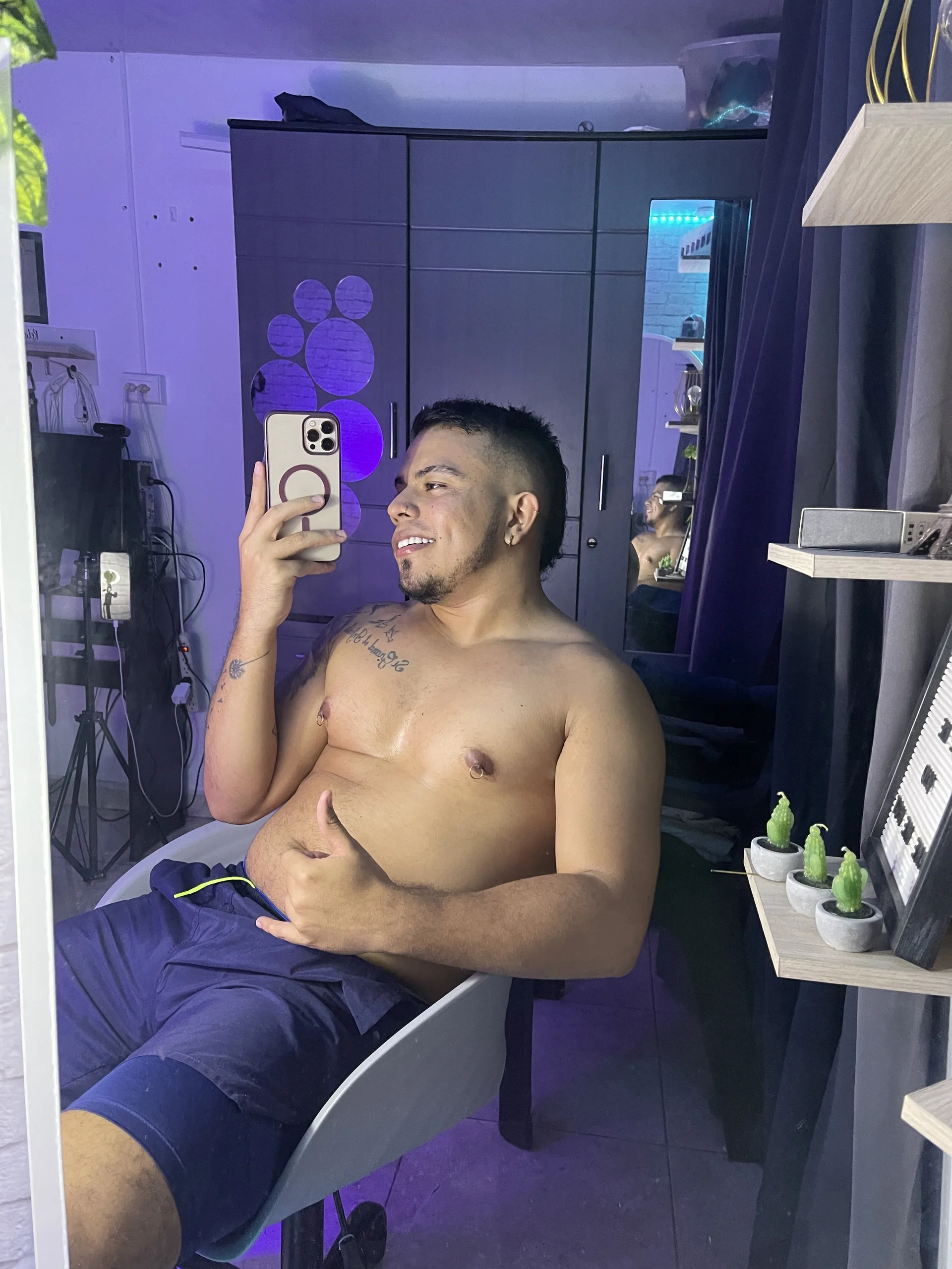XXX Porn Photo of Nude Naughty_Charly 128