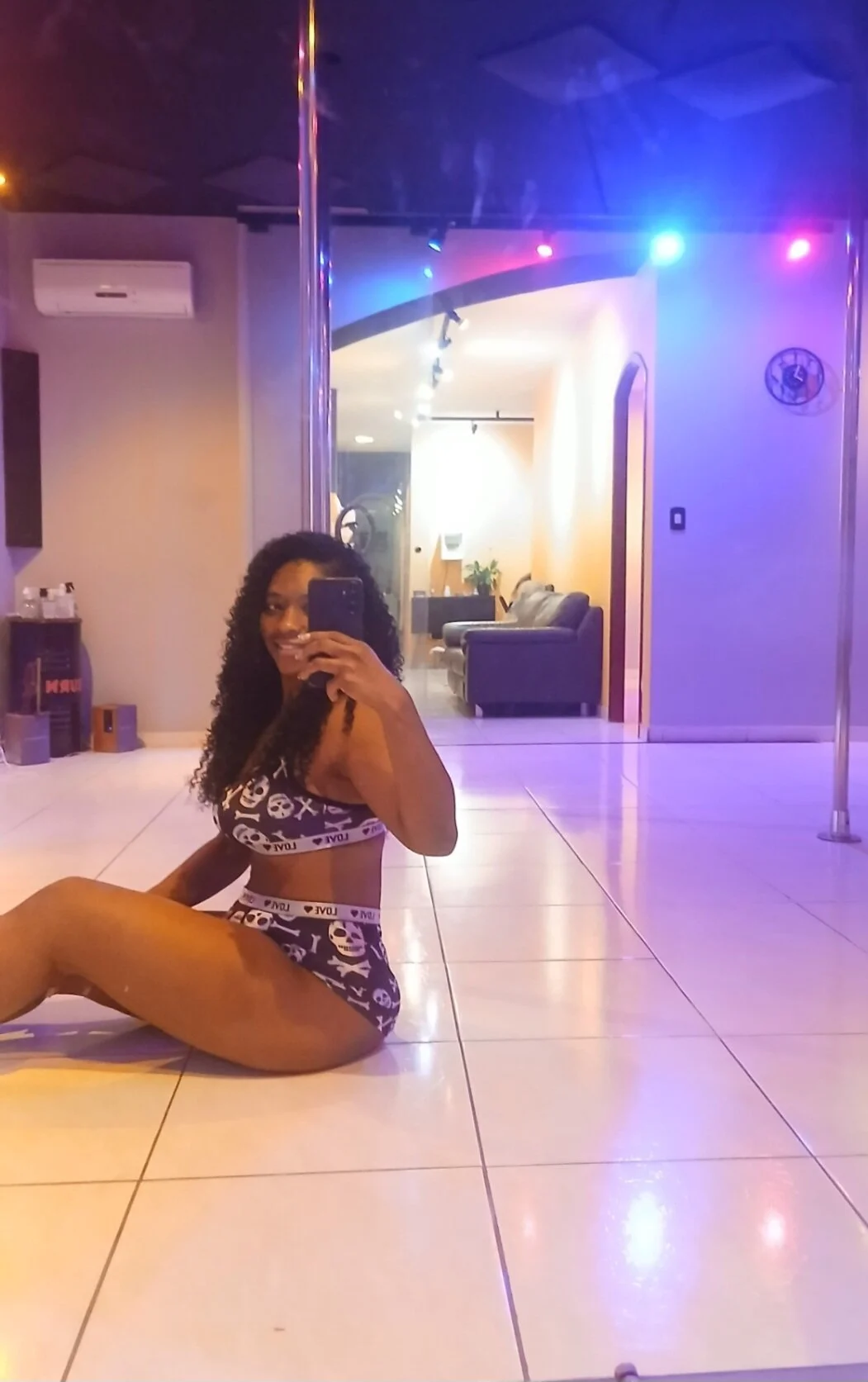 XXX Porn Photo of Nude Luhma_hot 1