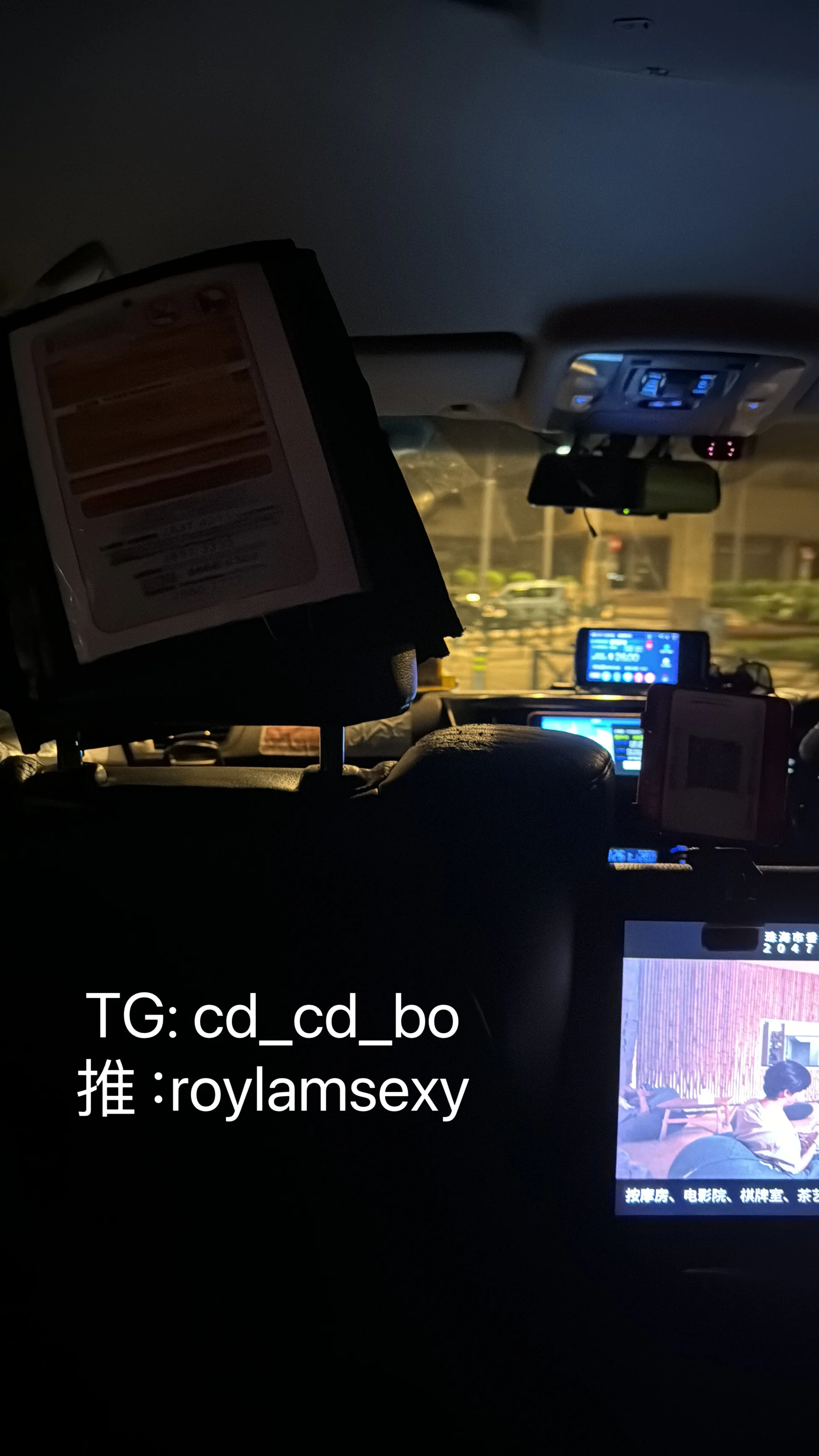 XXX Porn Photo of Nude sexyroylam 1