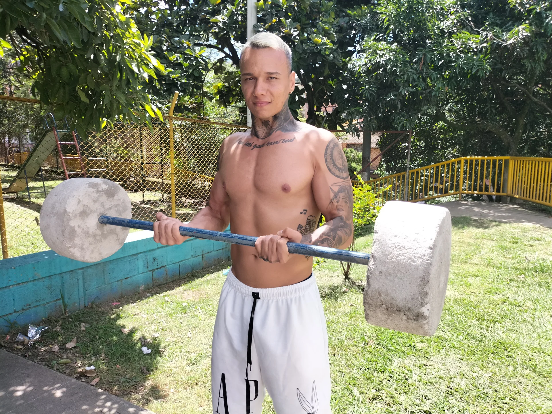 XXX Porn Photo of Nude damian_c12 20