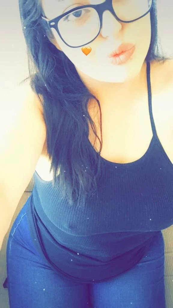 XXX Porn Photo of Nude MileyGia 27